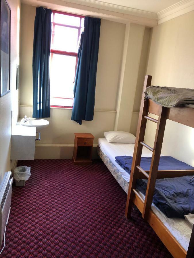 Criterion Art Deco Backpackers Hostel Napier Bagian luar foto